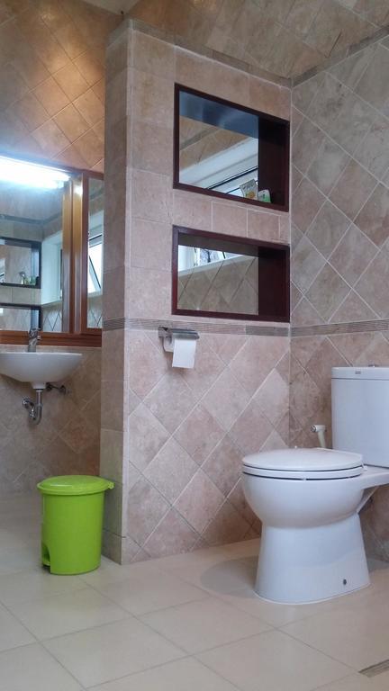 Villa Rumah Ibu Dago Бандунг Экстерьер фото